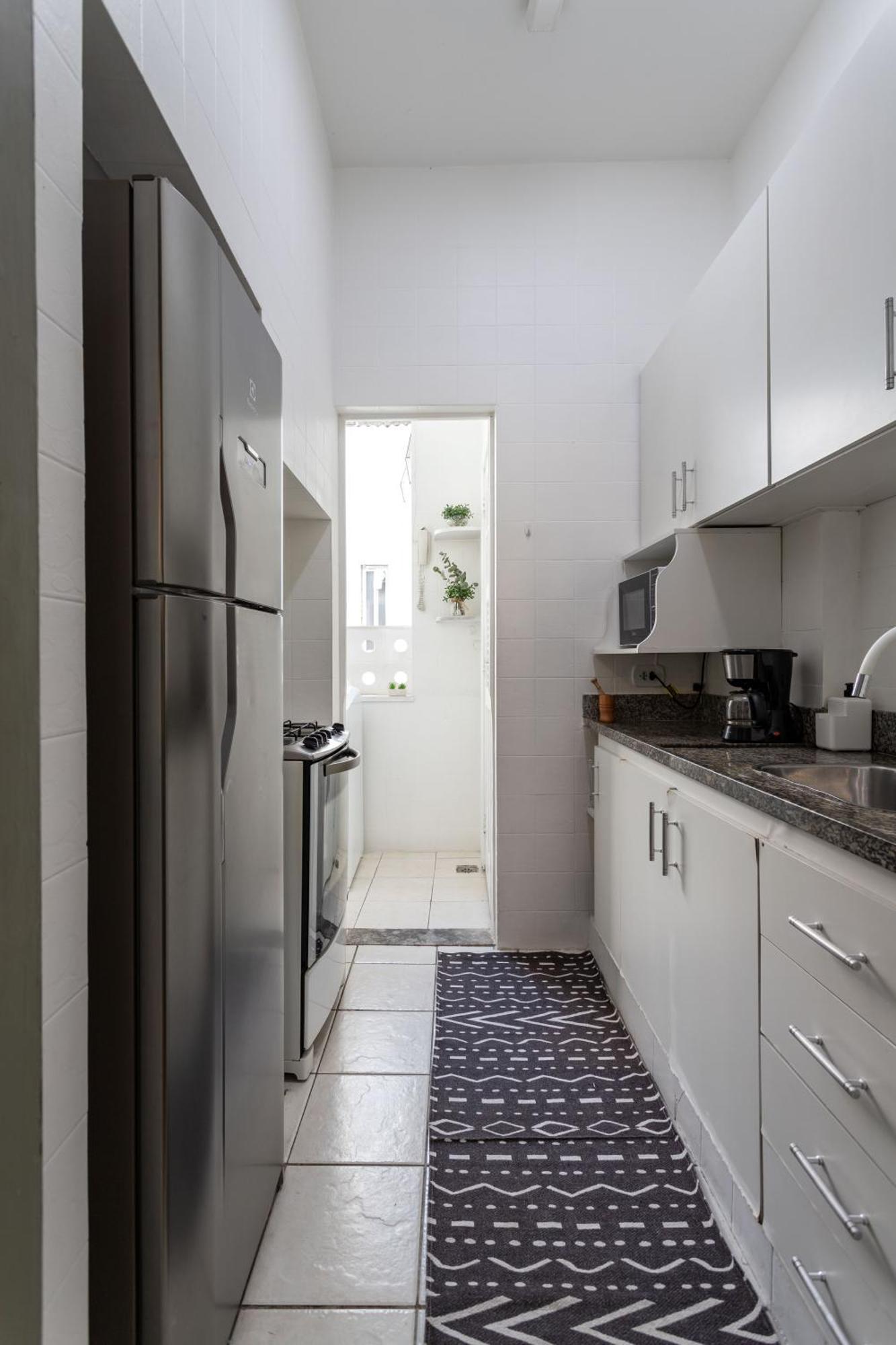 2 Quartos A 400m Da De Ipanema E 200m Do Metro - Portaria 24h, Wi-fi, Ar Condicionado E Cozinha Completa - Comporta 5 *