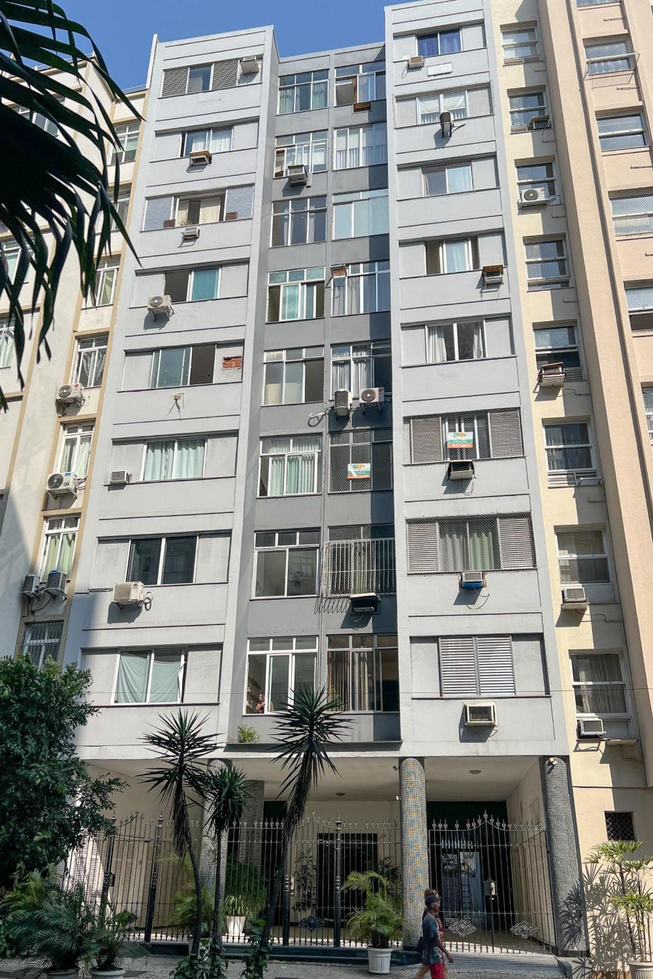 Apartamento 2 Quartos A 400m Da De Ipanema E 200m Do Metro - Portaria 24h, Wi-fi, Ar Condicionado E Cozinha Completa - Comporta 5 *