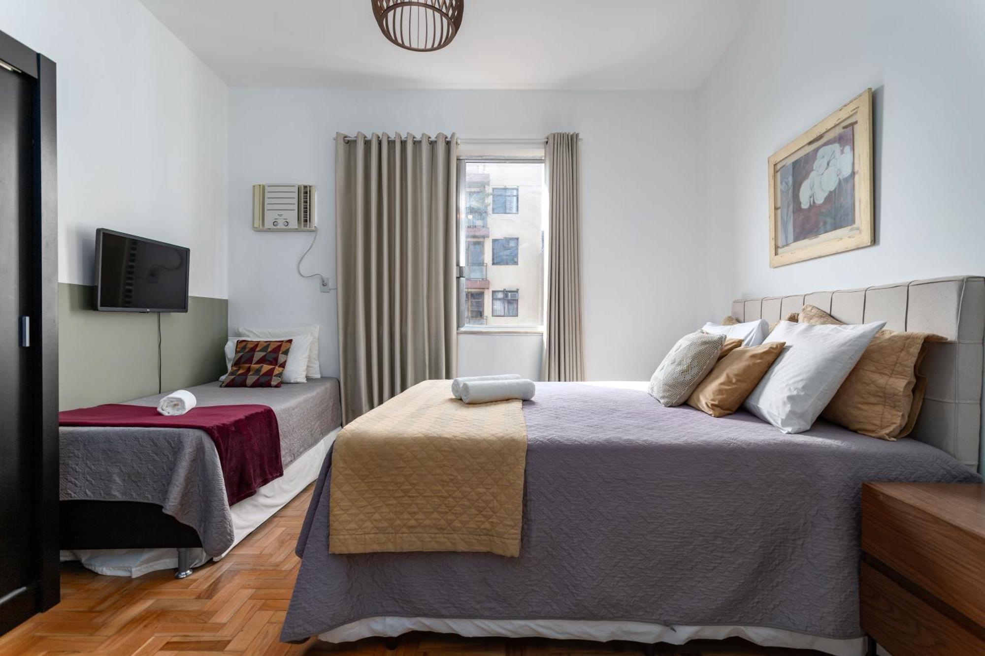 Apartamento 2 Quartos A 400m Da De Ipanema E 200m Do Metro - Portaria 24h, Wi-fi, Ar Condicionado E Cozinha Completa - Comporta 5 Rio de Janeiro
