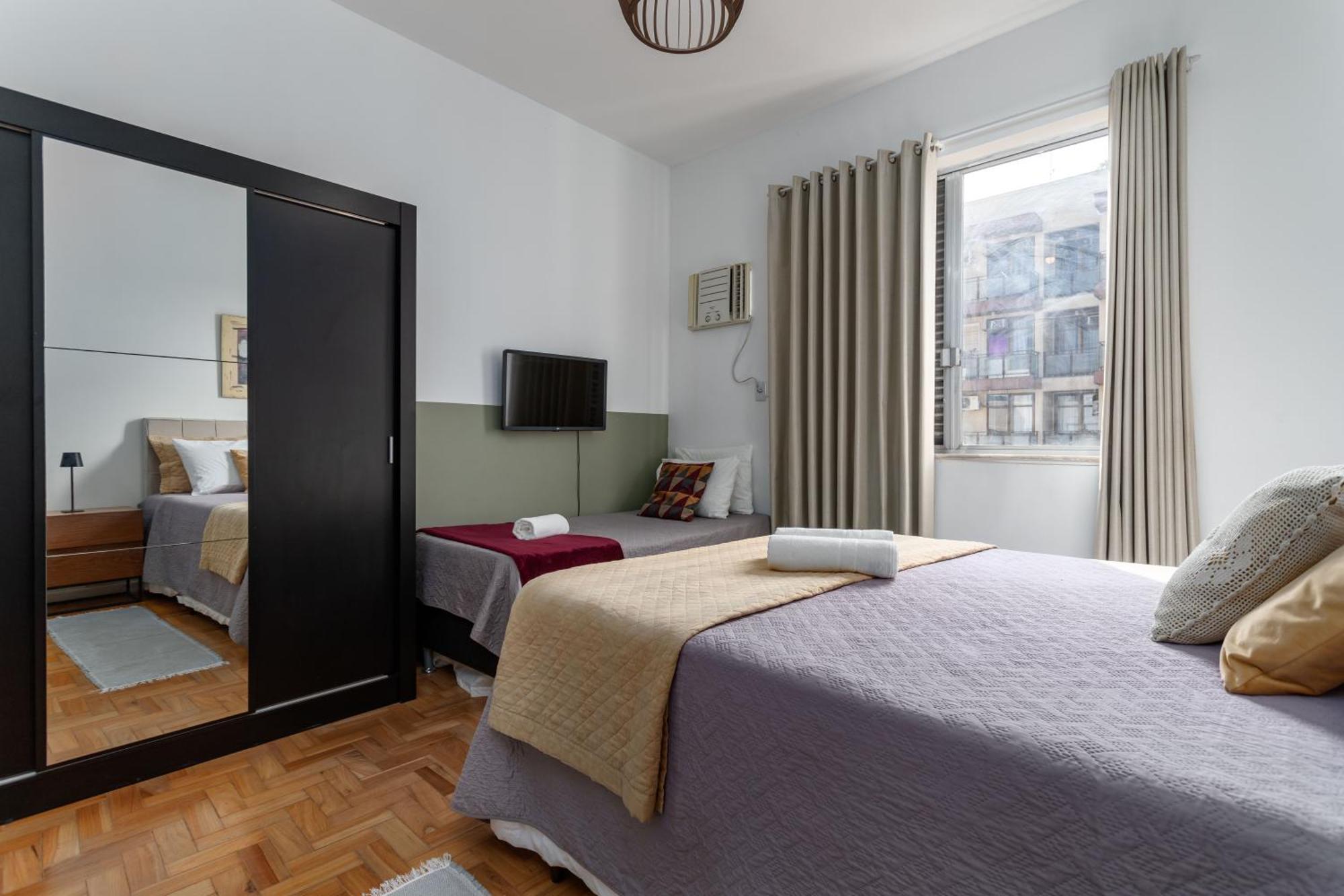 2 Quartos A 400m Da De Ipanema E 200m Do Metro - Portaria 24h, Wi-fi, Ar Condicionado E Cozinha Completa - Comporta 5 * Rio de Janeiro
