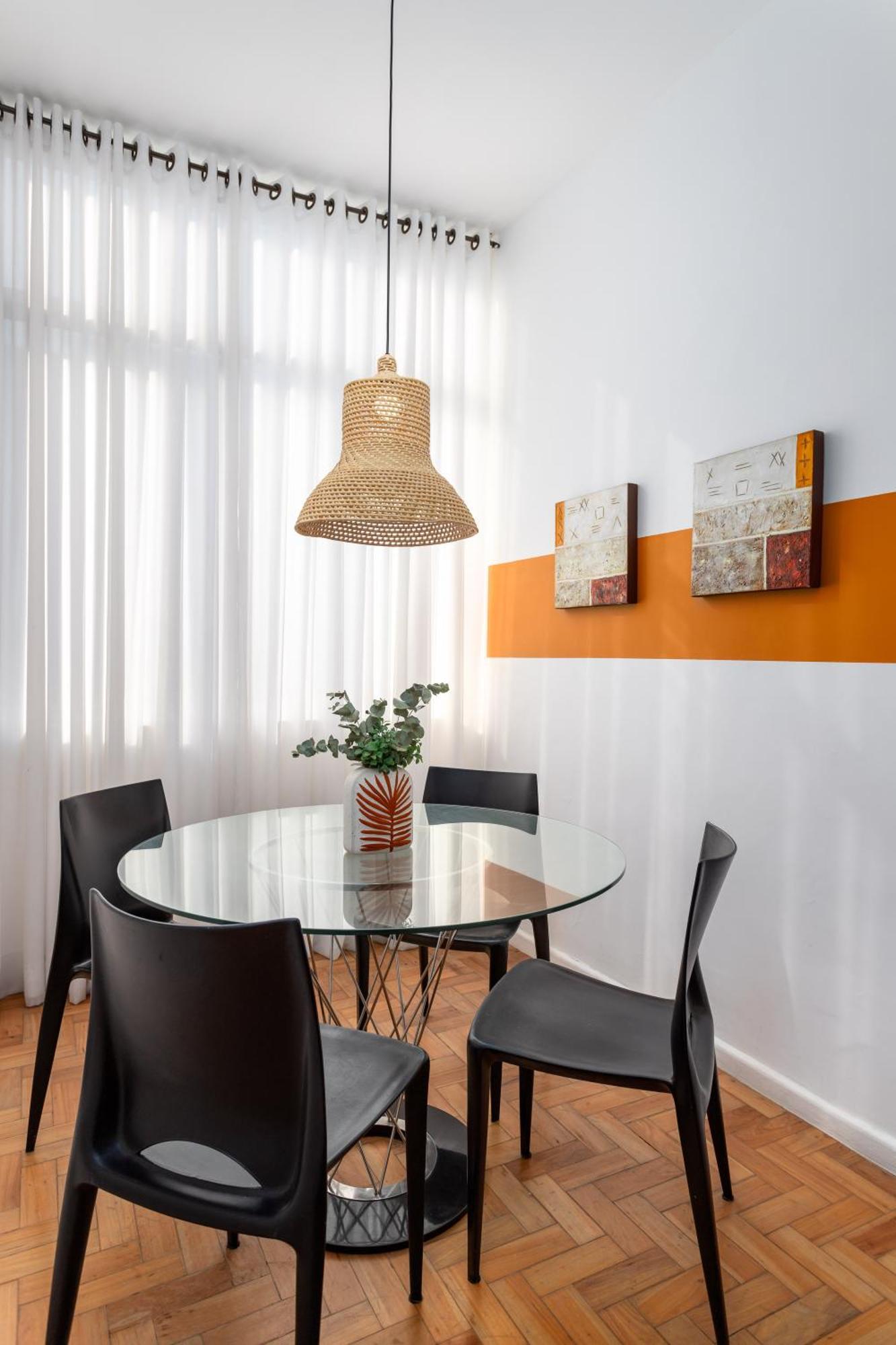 2 Quartos A 400m Da De Ipanema E 200m Do Metro - Portaria 24h, Wi-fi, Ar Condicionado E Cozinha Completa - Comporta 5 *
